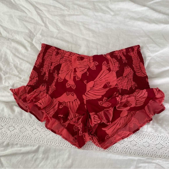 Free People LARGE Ruffled shorts tropical flower orange red flowy summer - Picture 1 of 6
